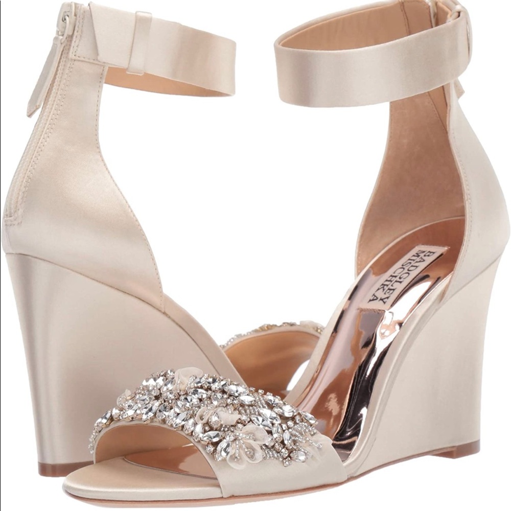 Badgley Mischka Lauren Wedges, ivory/champagne, satin, women’s size 9